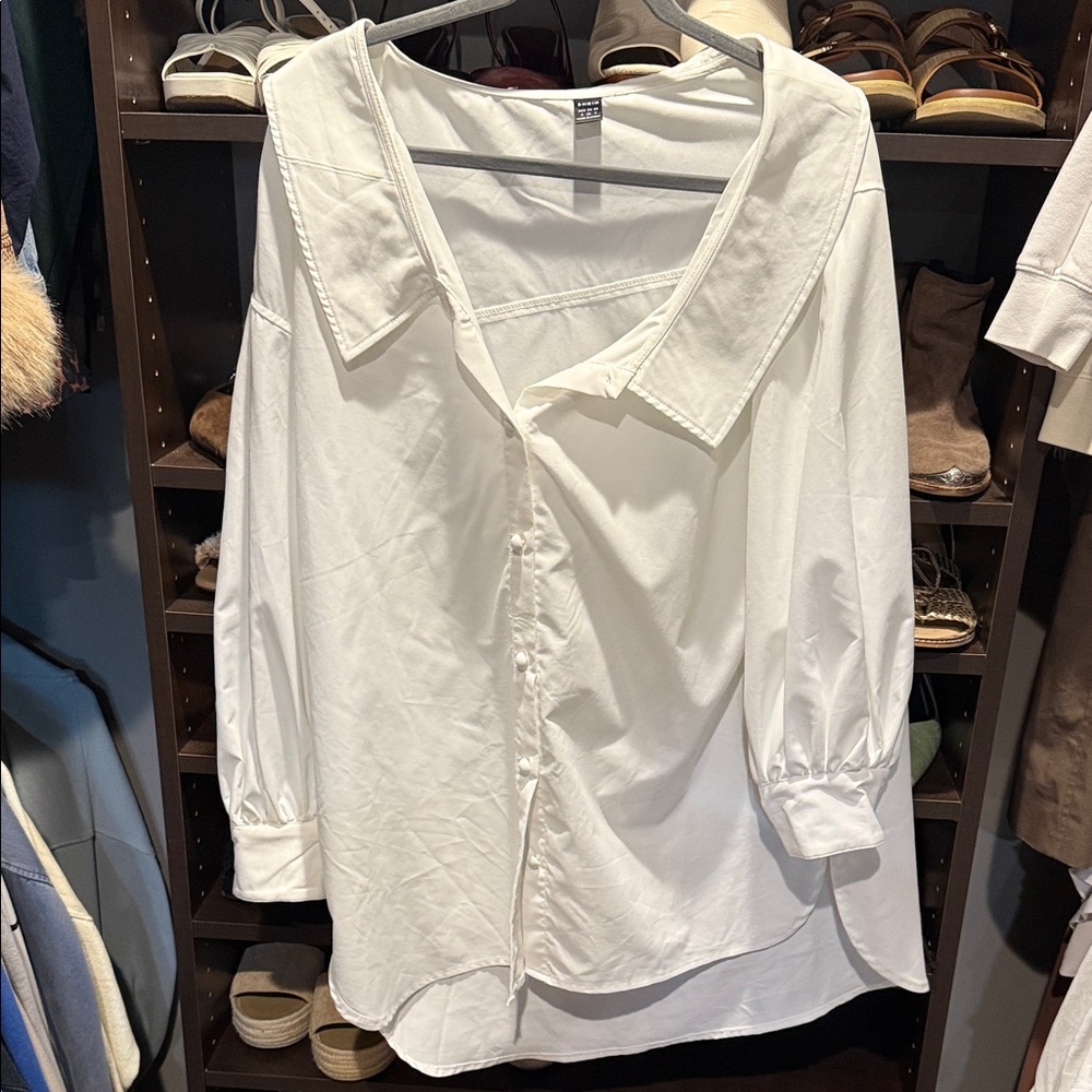 White Button-Up Blouse with Collar oversized shoulder top